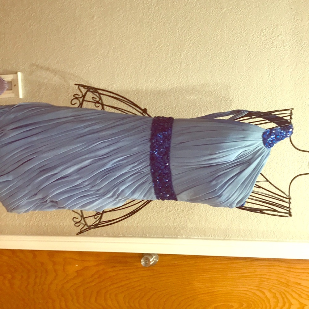 Blue La Femme Special occasion/prom/pageant dress